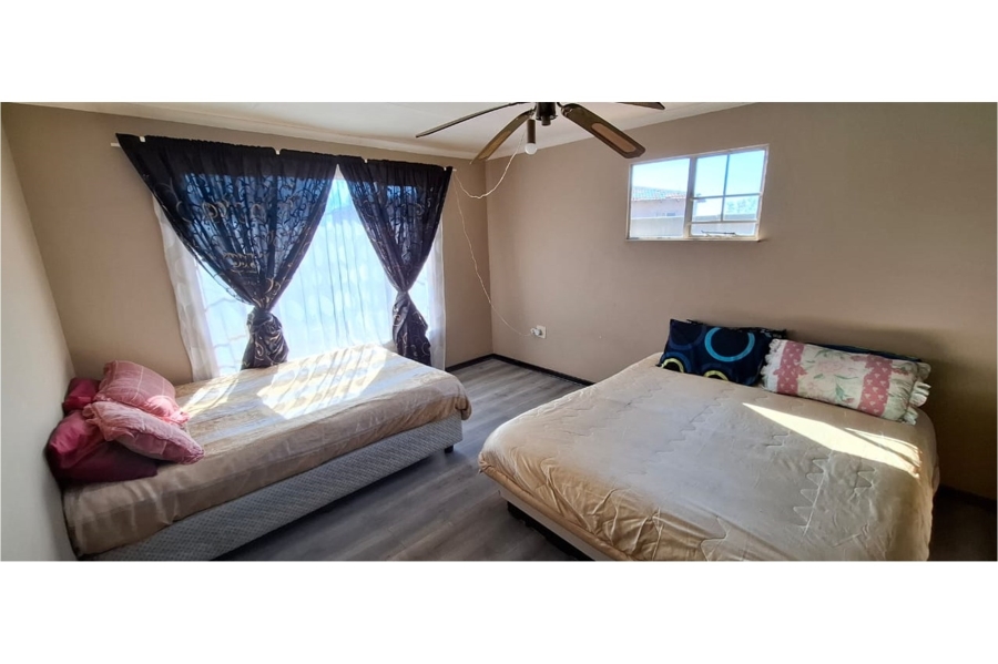 3 Bedroom Property for Sale in Bronville Free State